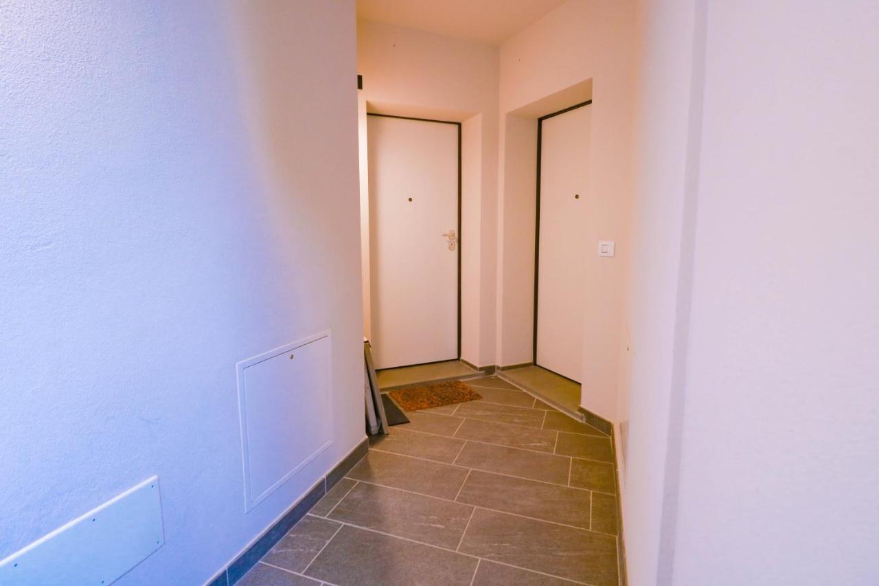 H11 Luxury 9A - Porto - Piscina - Jacuzzi Appartement Santo Stefano al Mare Buitenkant foto